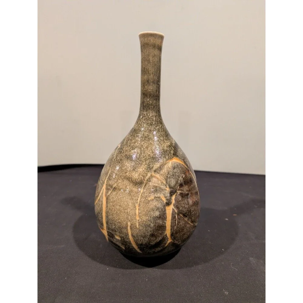 Suzanne Hill Studio Pottery Vase Shino Porcelain Signed 12” Concord MA